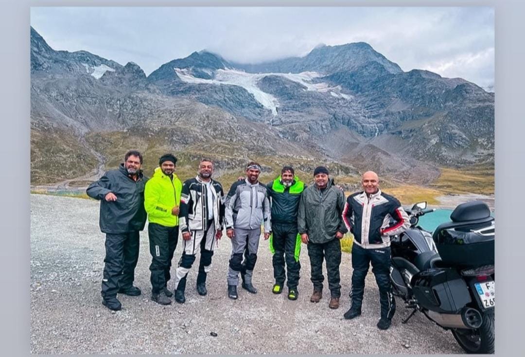 About Jetty Revellers